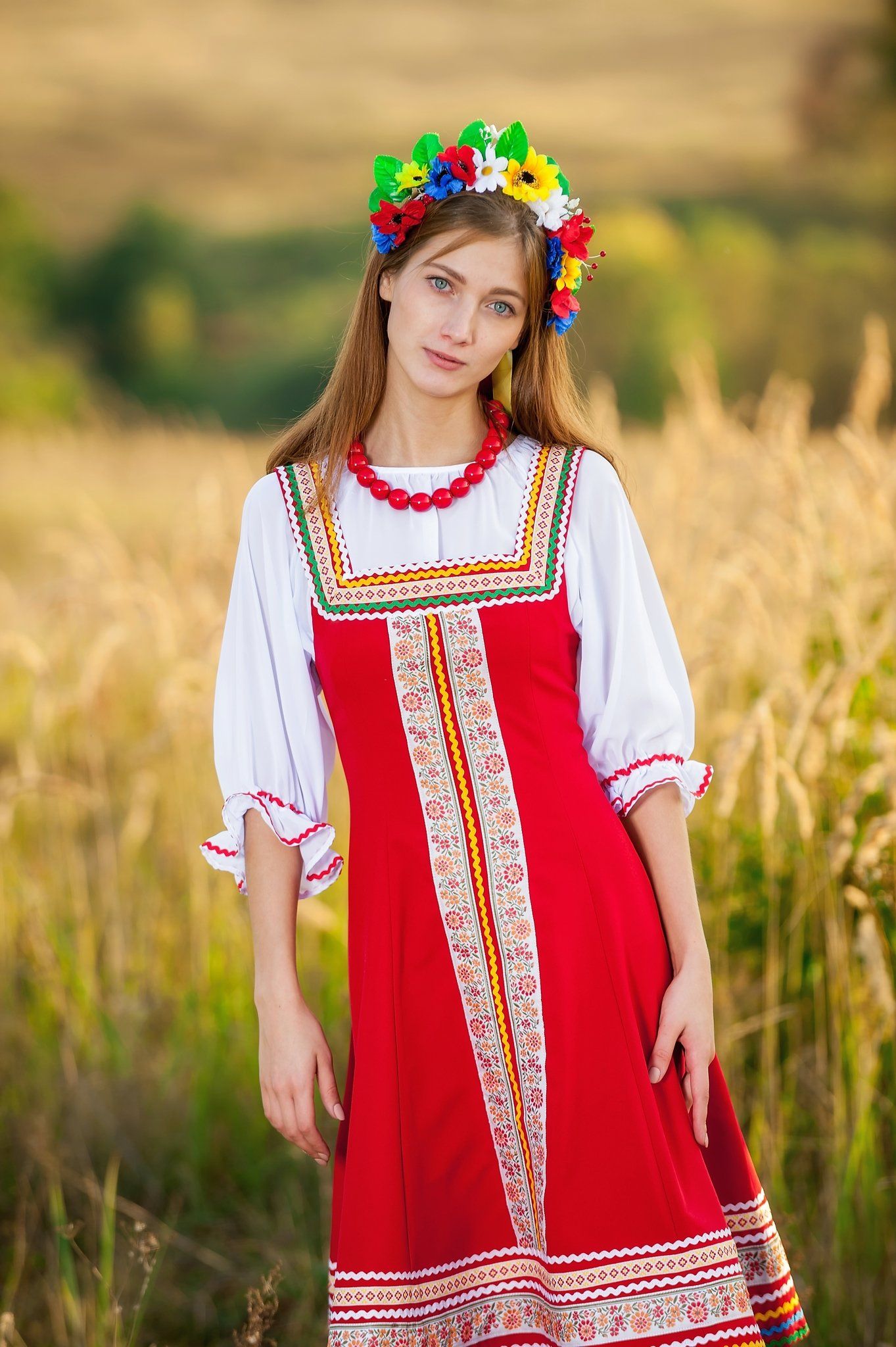 Women in Slavic costumes in Winnipeg