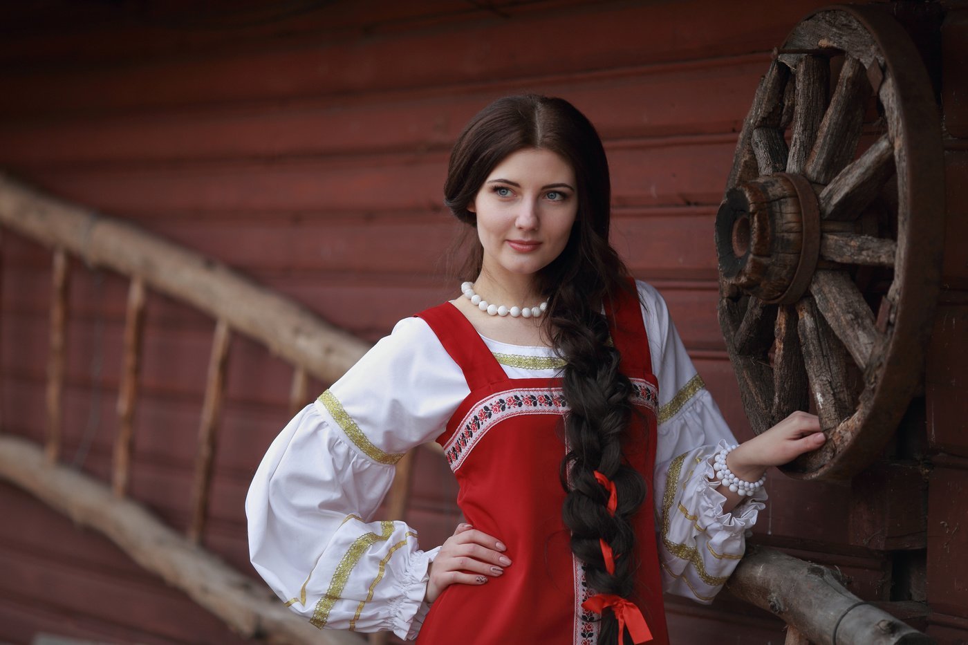 Girls in Slavic costumes in Winnipeg